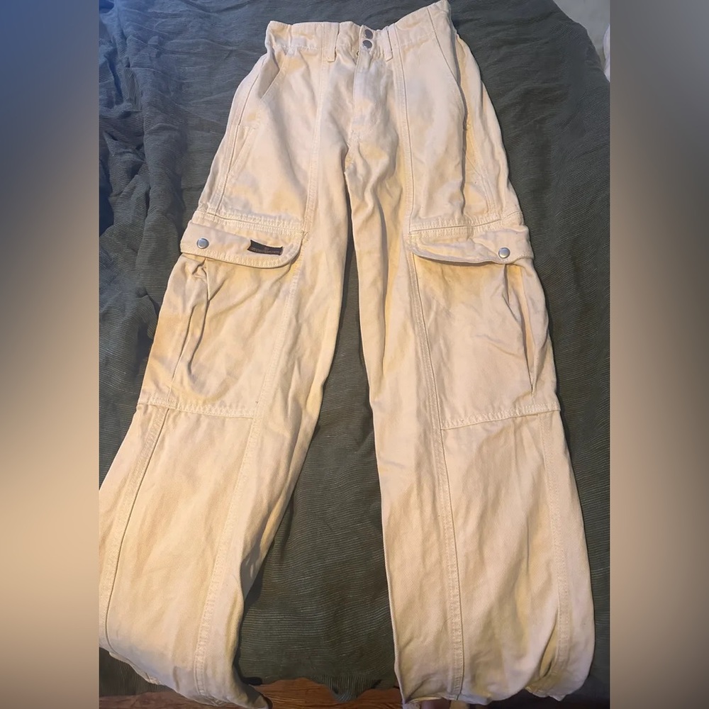 Urban outfitters Pants Off white